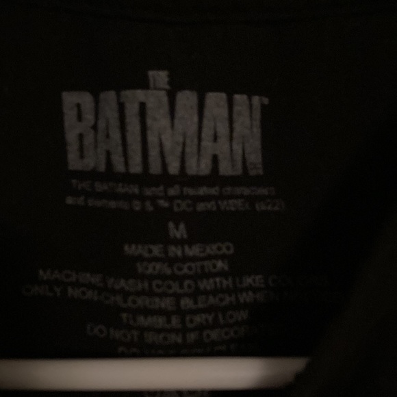 Men’s Medium Batman T-Shirt - Picture 3 of 4